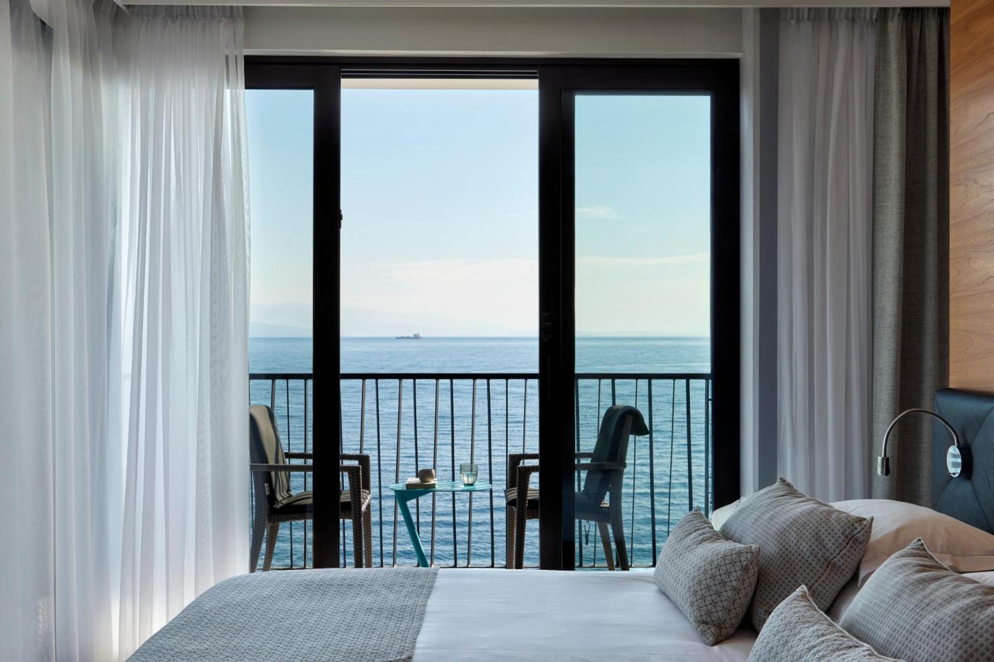 Suite con Balcone e Vista Mare